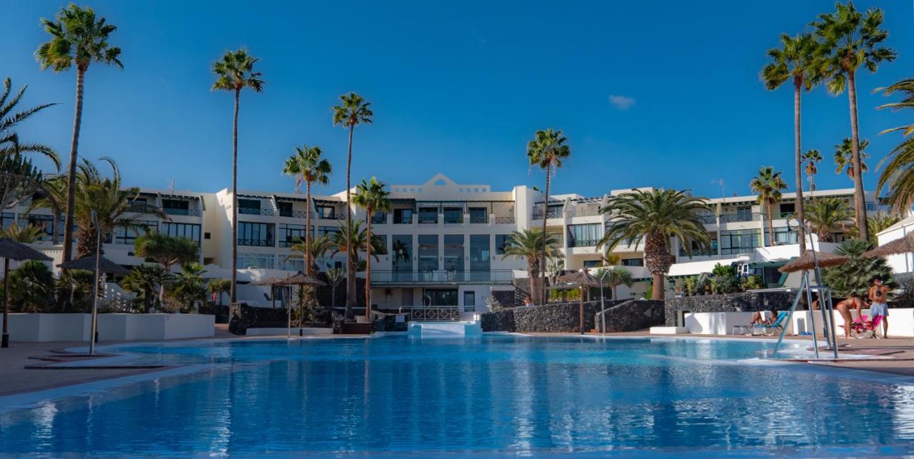 Apartamento En Playa Roca Primer Linea De Mar Costa Teguise Exteriör bild